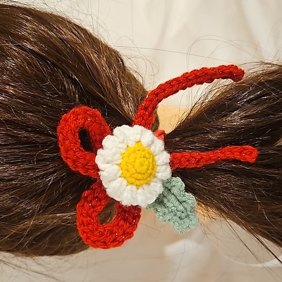 Hand Crafted Hand Knit Crochet Red Bow Barrete Hair Clip white and yellow flower - Picture 12 of 17